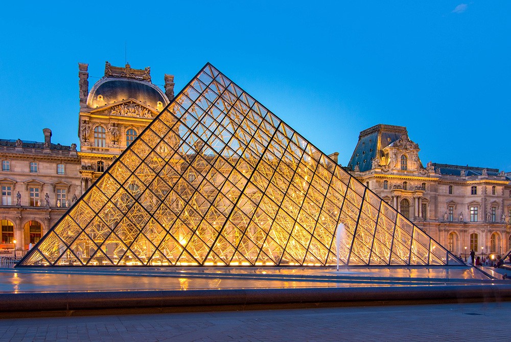 Louvre